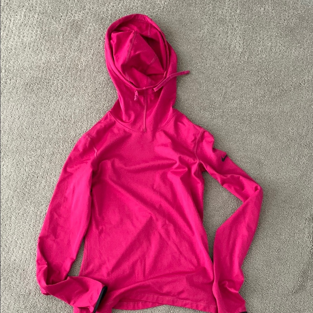 Women’s Nike dri-fit insulated running shirt